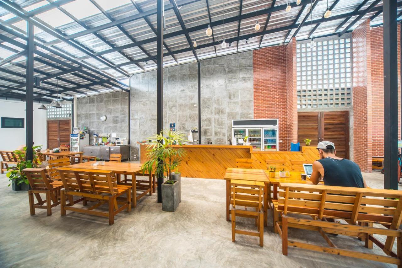 Chillhub Hostel Phuket Bang Tao Beach  Exterior photo